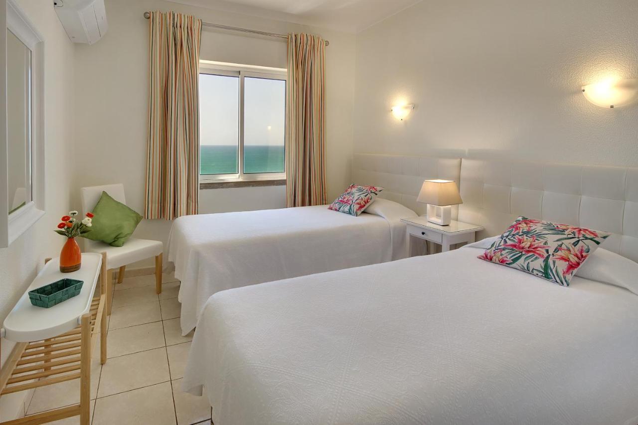 Inn The Beach Apartments 알부페이라 외부 사진