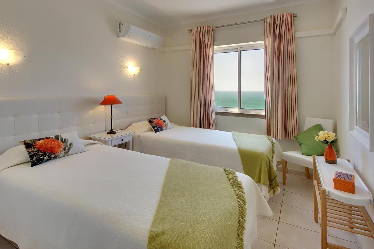 Inn The Beach Apartments 알부페이라 외부 사진
